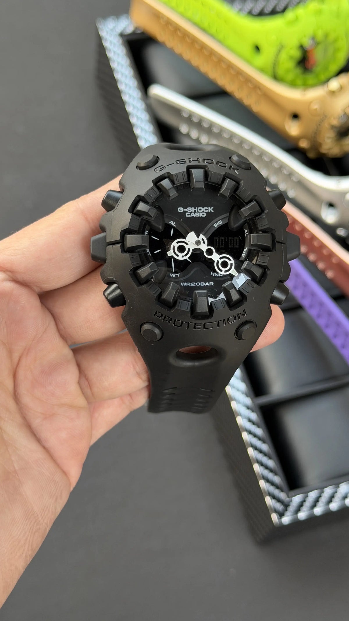 G shock Ga V01