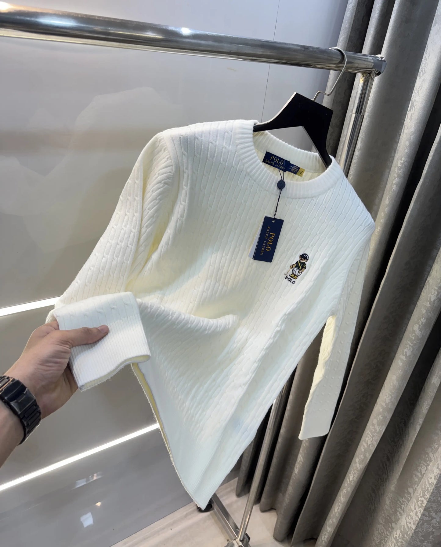 Ralp.h Laure n White Teddy Edition Imported Pull Over