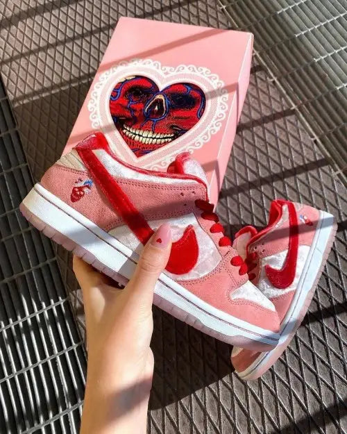 SB Dunk Low Strange Love Semi UA With Original Box Fix