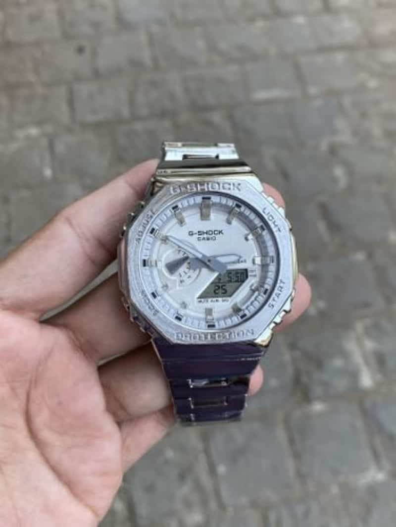 G shock Gm2100