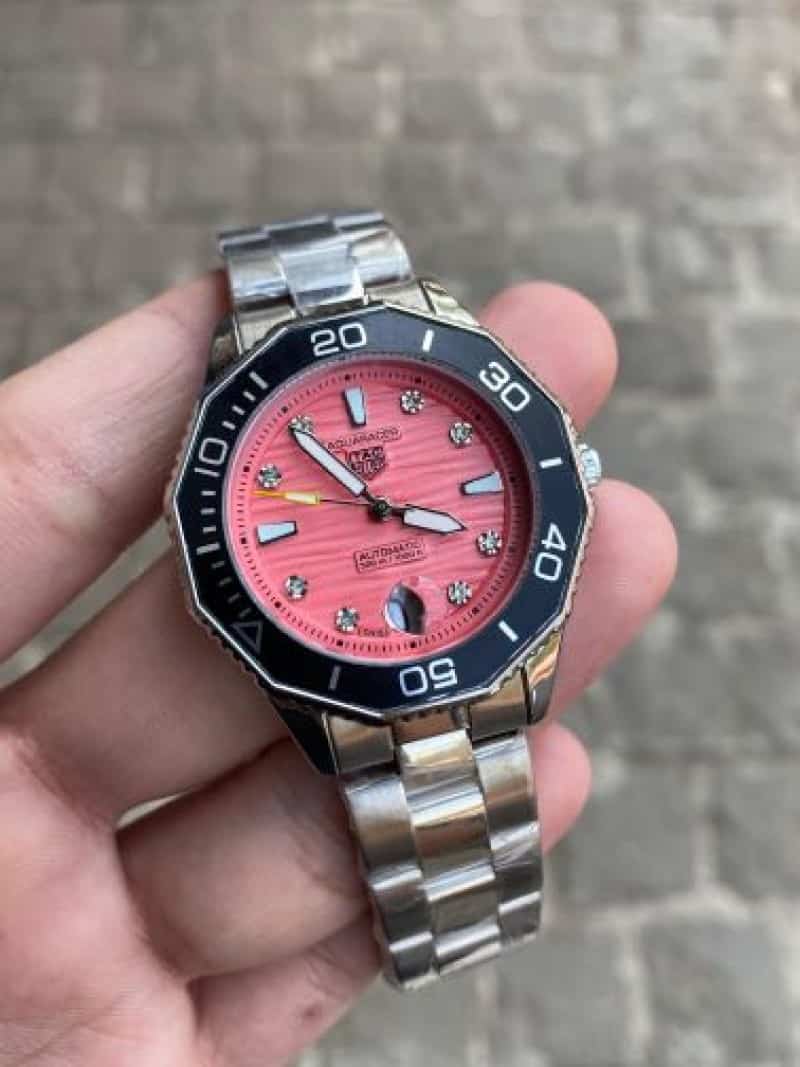 tAG He-u3r.. Aquaracer