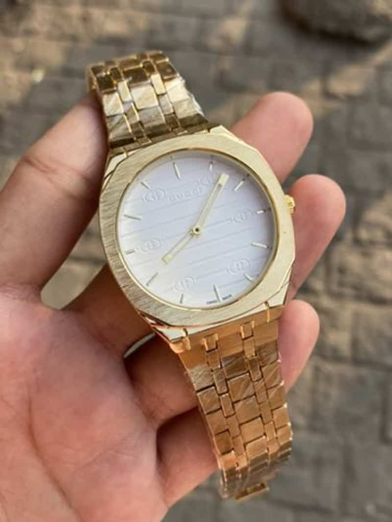 GUcCI 25H