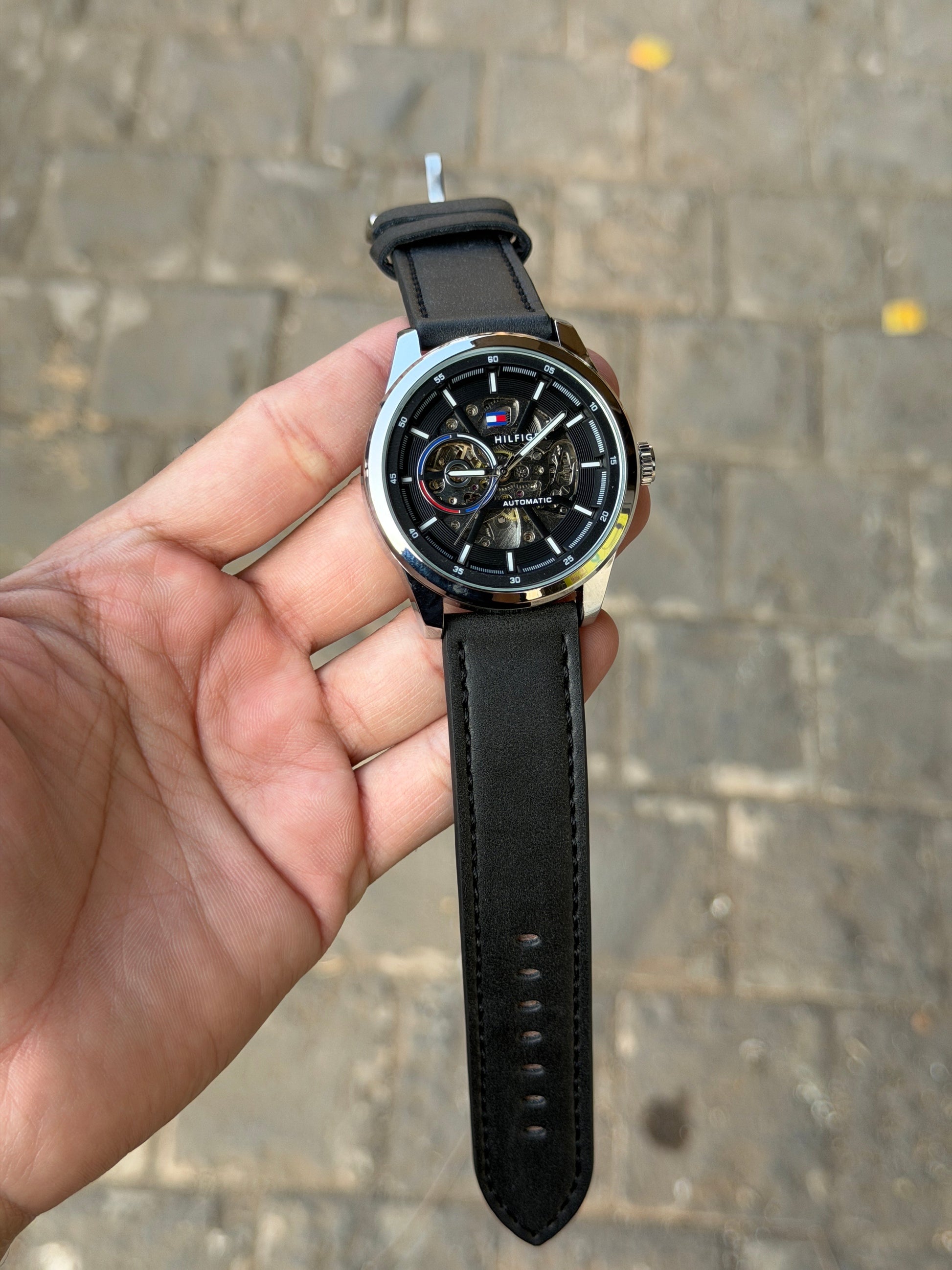 To-mmY HiLFi9er Automatic