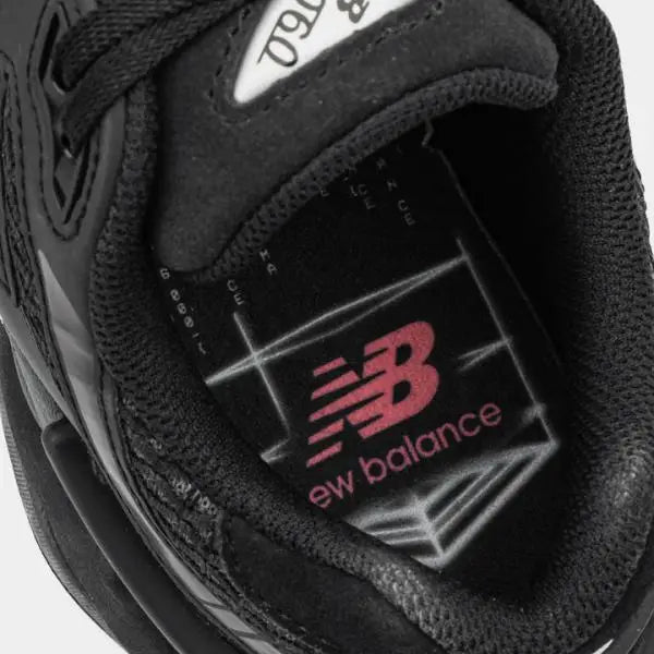 Ne w Balancee 9060 Palace Black Silver