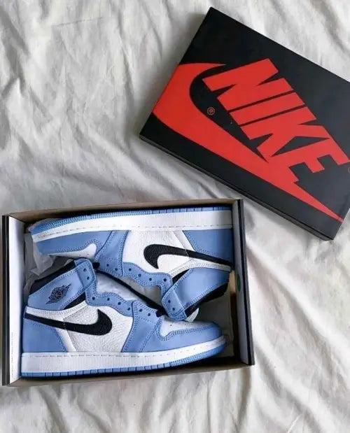 Nikee Air Jordan Retro 1 High University Blue