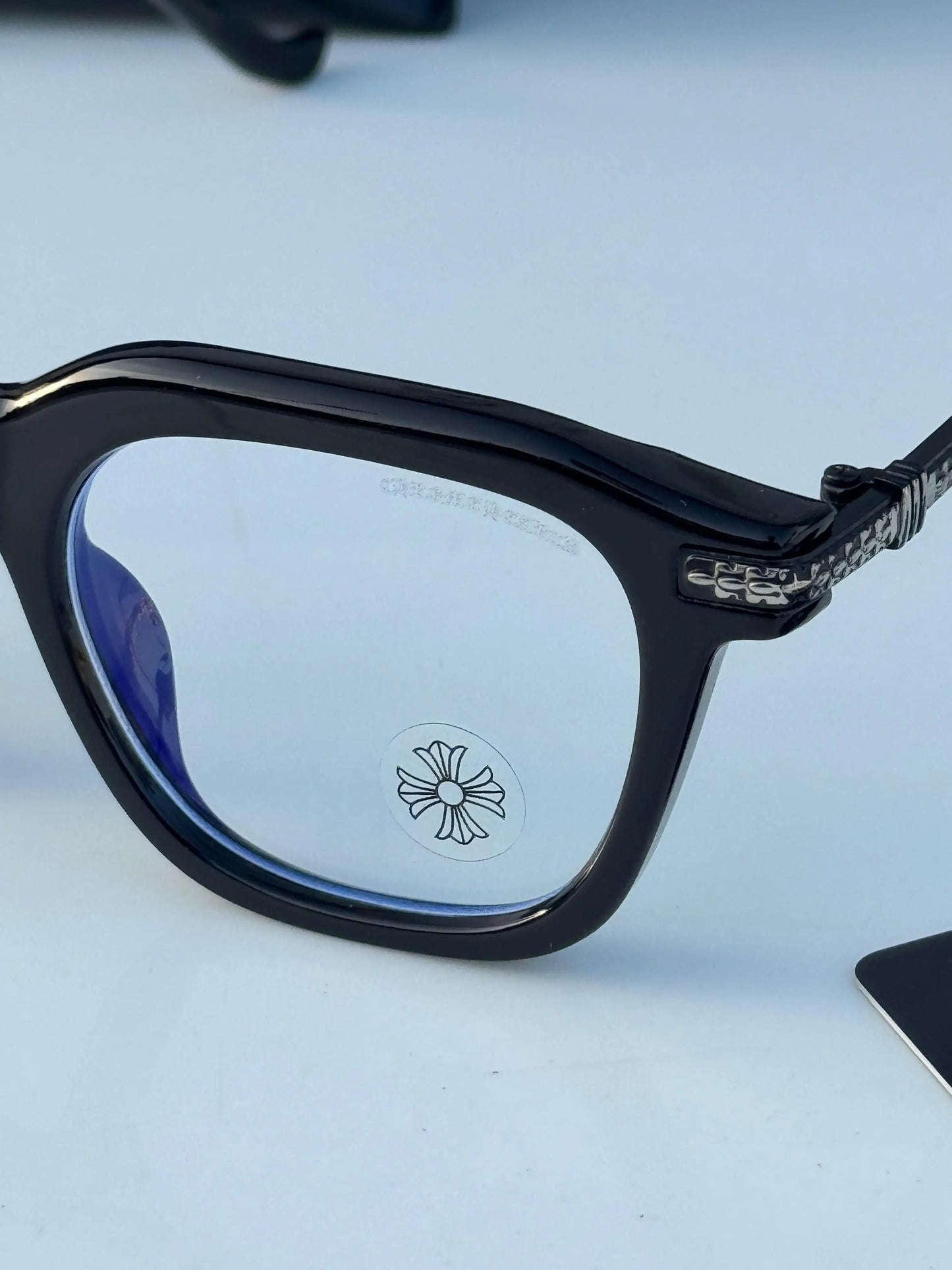 Chrome_heart_988_black_silver_plano