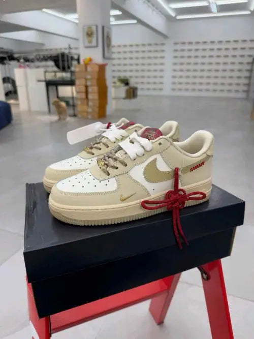 Nik ee Airforce 1 Low year of the snake