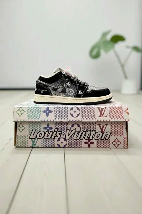Air jordan 1 low X louiss vittonn black monogram