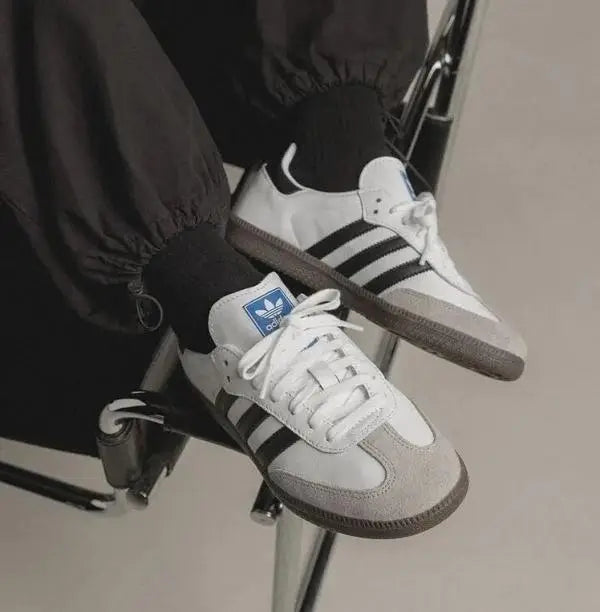 Adida_s Samba White Black