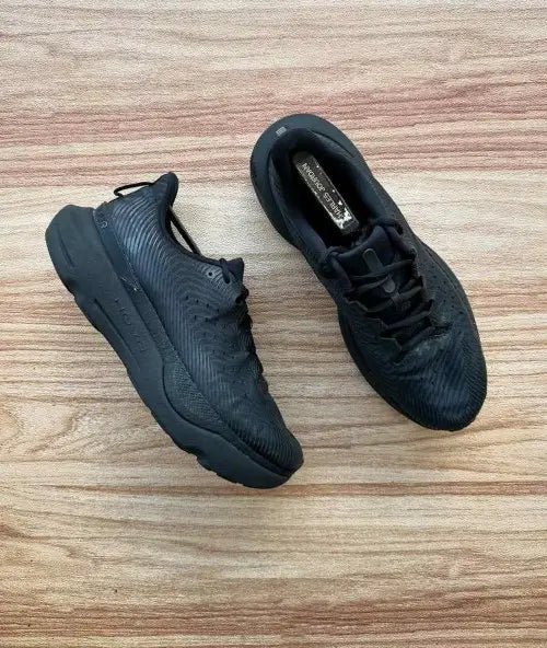 unde r Armour Infinite Pro Black