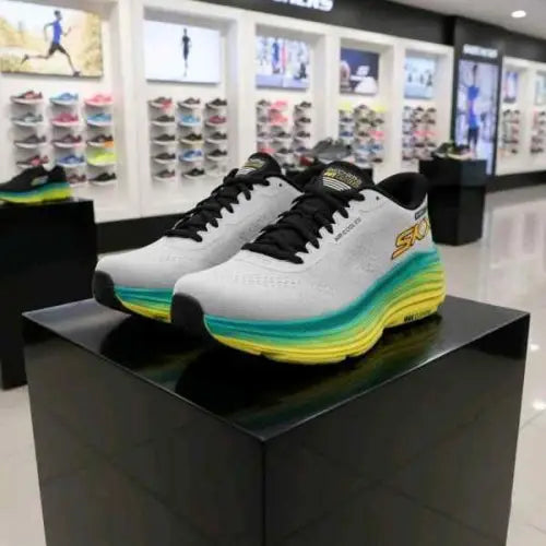 SKECHER_S SLIP IN MAX CUSHIONING ENDEAVOUR HA