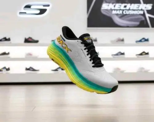 SKECHER_S SLIP IN MAX CUSHIONING ENDEAVOUR HA