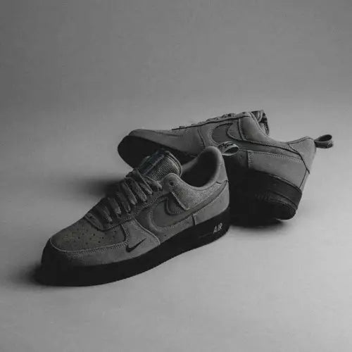 Nik.e airforce 1 07 lv8 se reflective swoosh cool grey