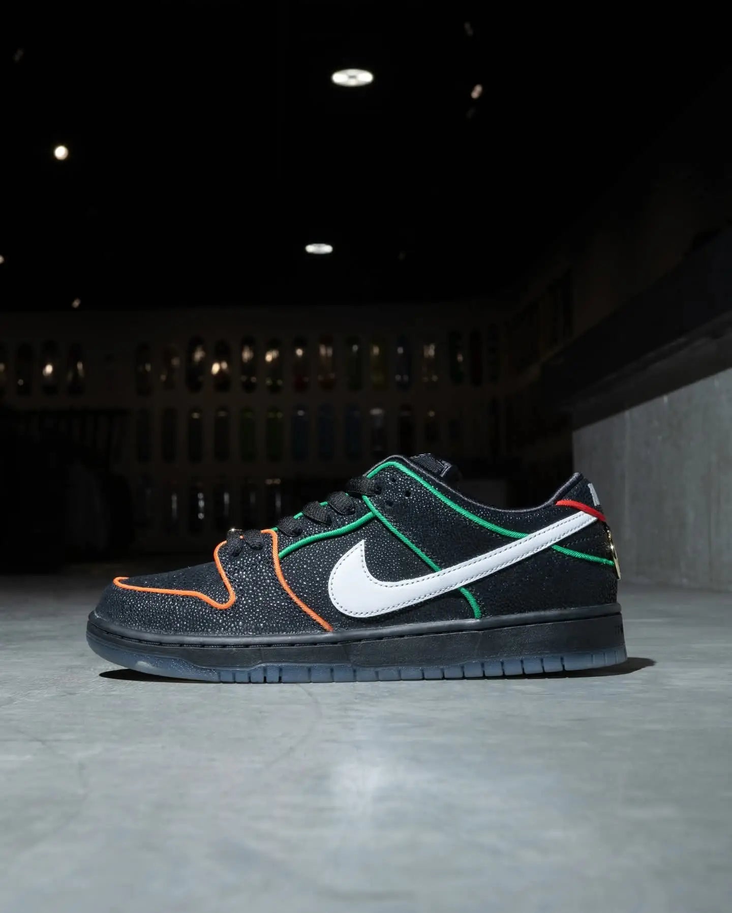 Nikee Sb Dunk X Bronx Skate 1133